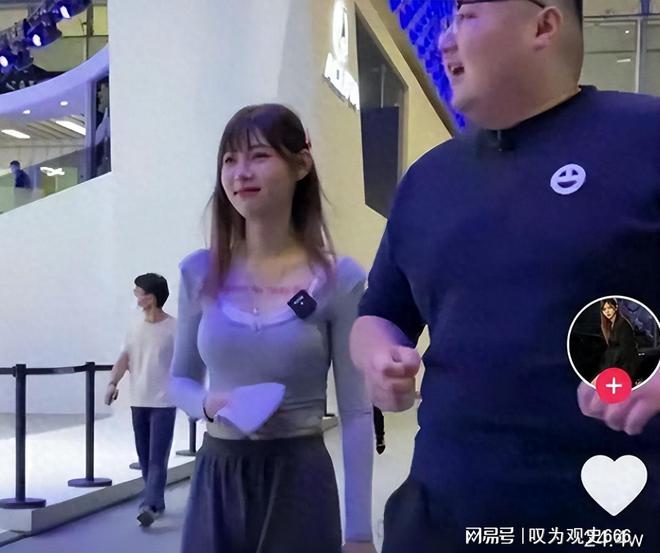 一周掉粉数万！贱卖妻子化妆品豪车仅卖70米乐官方网站00起底猴哥的下滑路(图6)