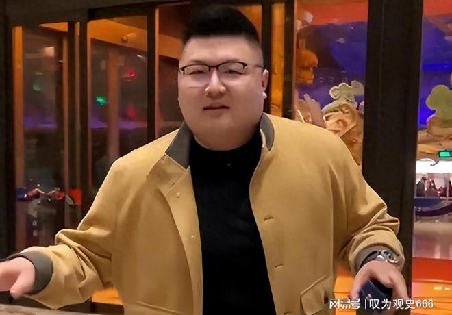 一周掉粉数万！贱卖妻子化妆品豪车仅卖70米乐官方网站00起底猴哥的下滑路(图15)
